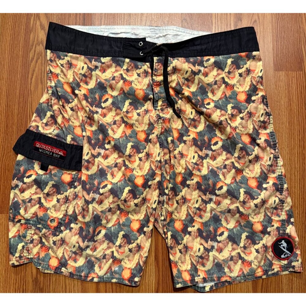 Quiksilver Eddie Aikau Waimea Bay Hawaii Bpard Shorts Mens 34 9" Hula Girls RARE